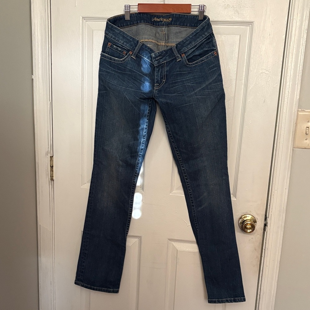 American Eagle Outfitters Women’s Dark Indigo Straight Leg Jeans